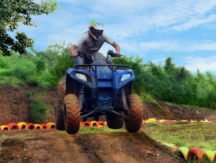 Experience RC car racing adventure activities near Pune at Sunny’s World best adventure park in pune.