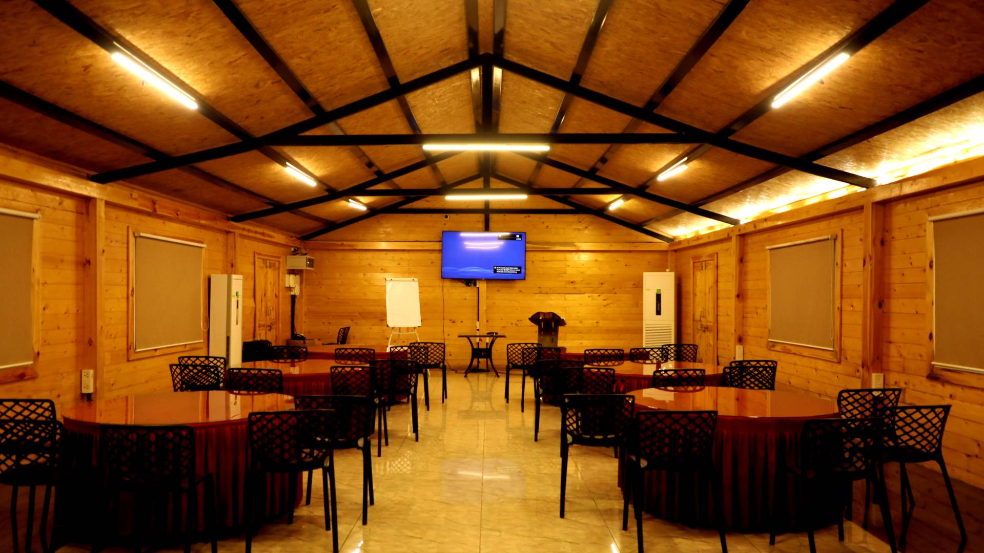 THE ALEXANDRITE WOODEN SWISS CONFERENCE HALL at Sunny's world Pune (1)