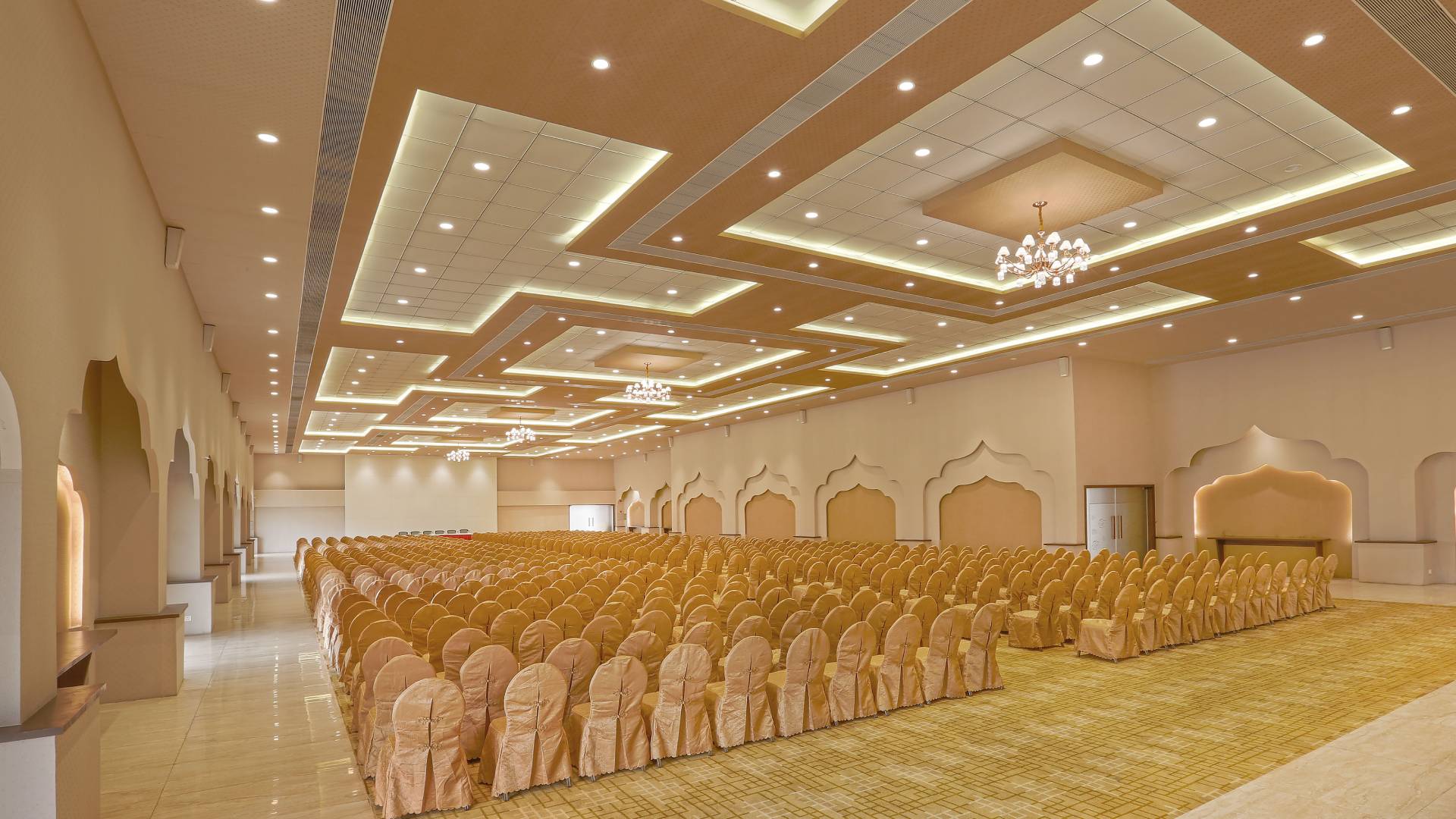 The Kohinoor - Ac Banquet Hall at Sunny's World Pune (2)