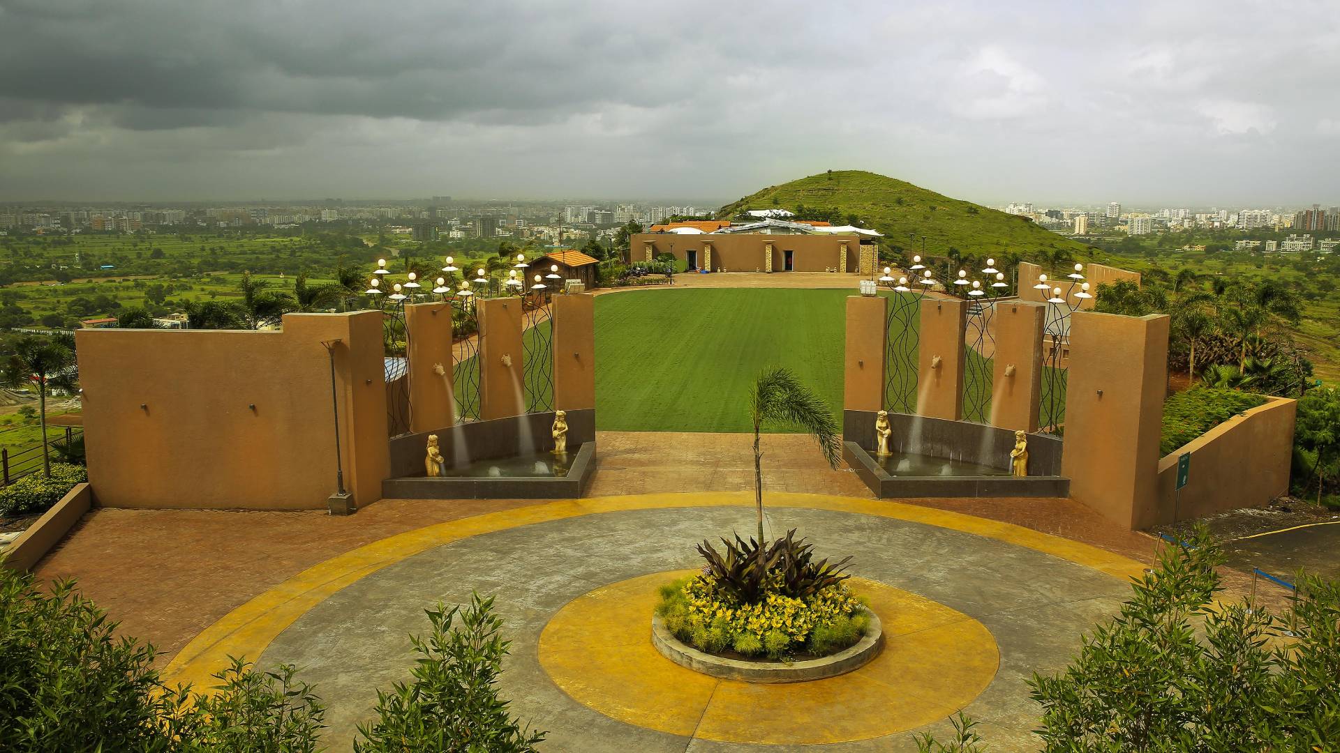 The Opal - Hill Top Lawn at Sunny's World Pune (2)